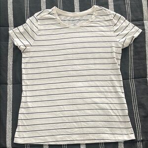 Banana Republic Fitted Short Sleeve Tee